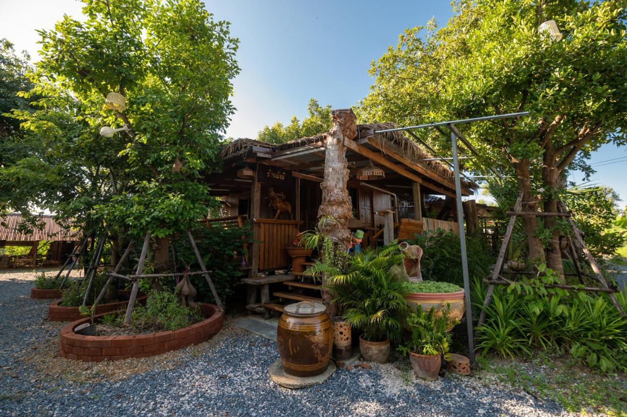 Suk Sabai Homestay Сукотай Екстериор снимка
