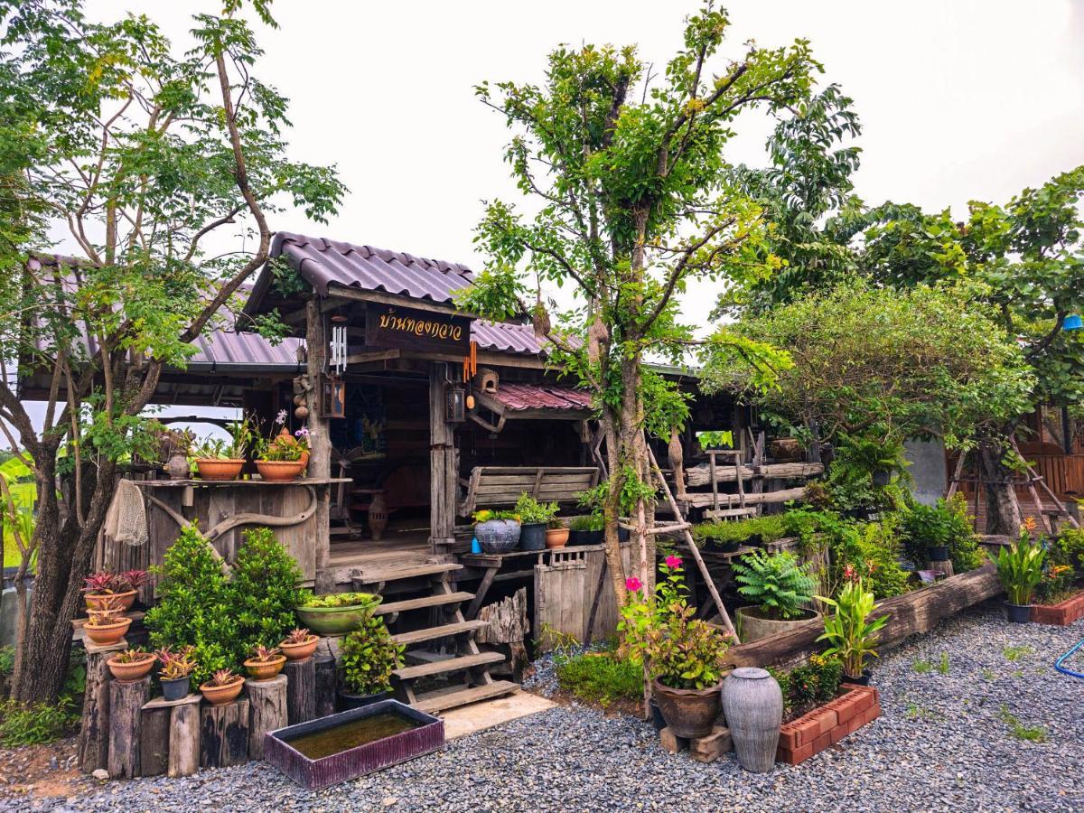 Suk Sabai Homestay Сукотай Екстериор снимка
