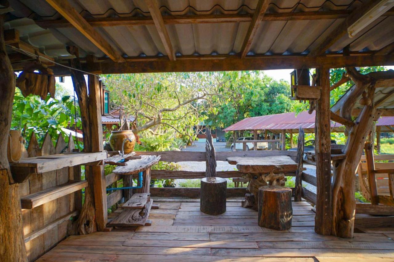 Suk Sabai Homestay Сукотай Екстериор снимка